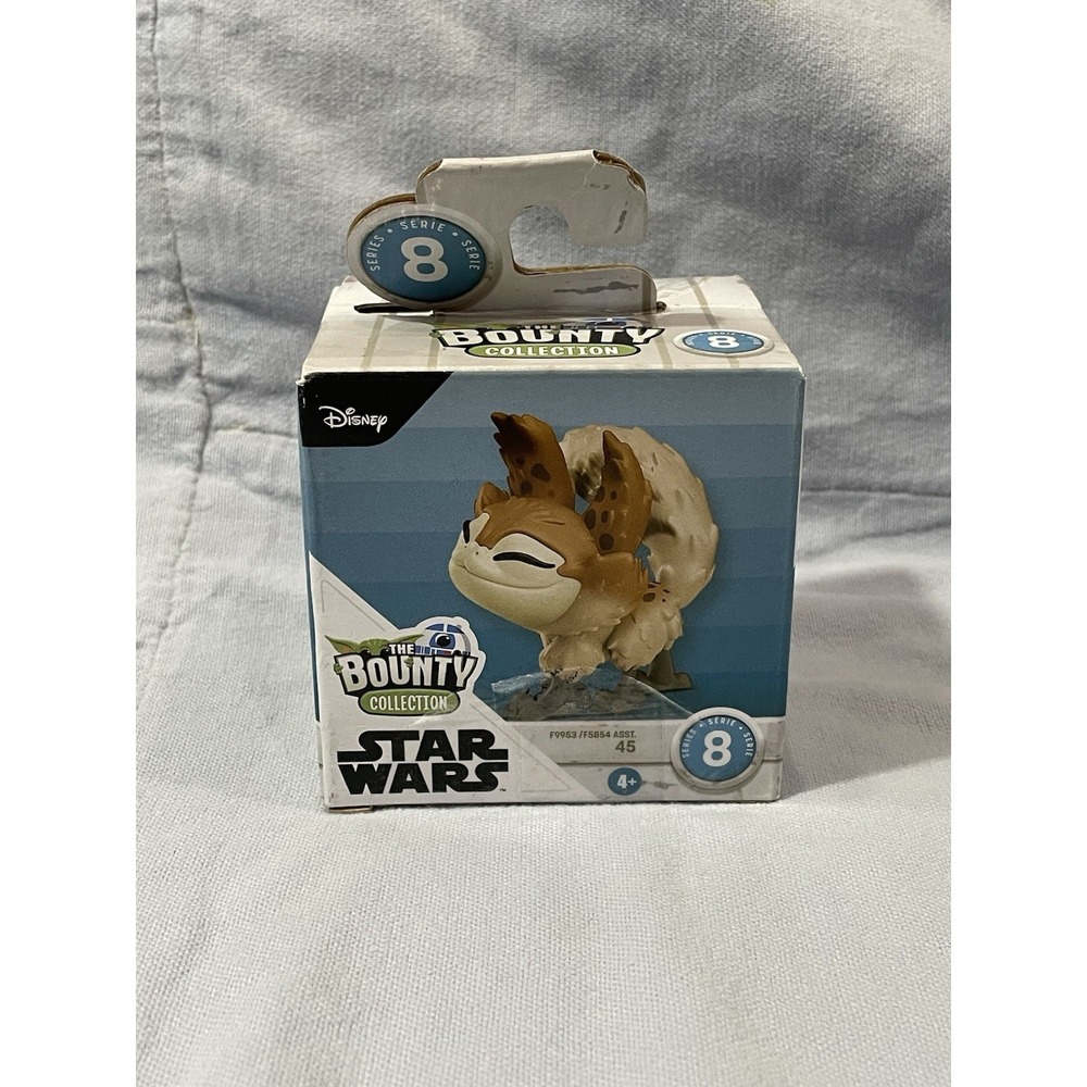 NEW Walt Disney Star Wars The Bounty Collection Series 8 - Lothcat #45